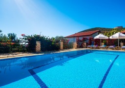 Villa Elondra